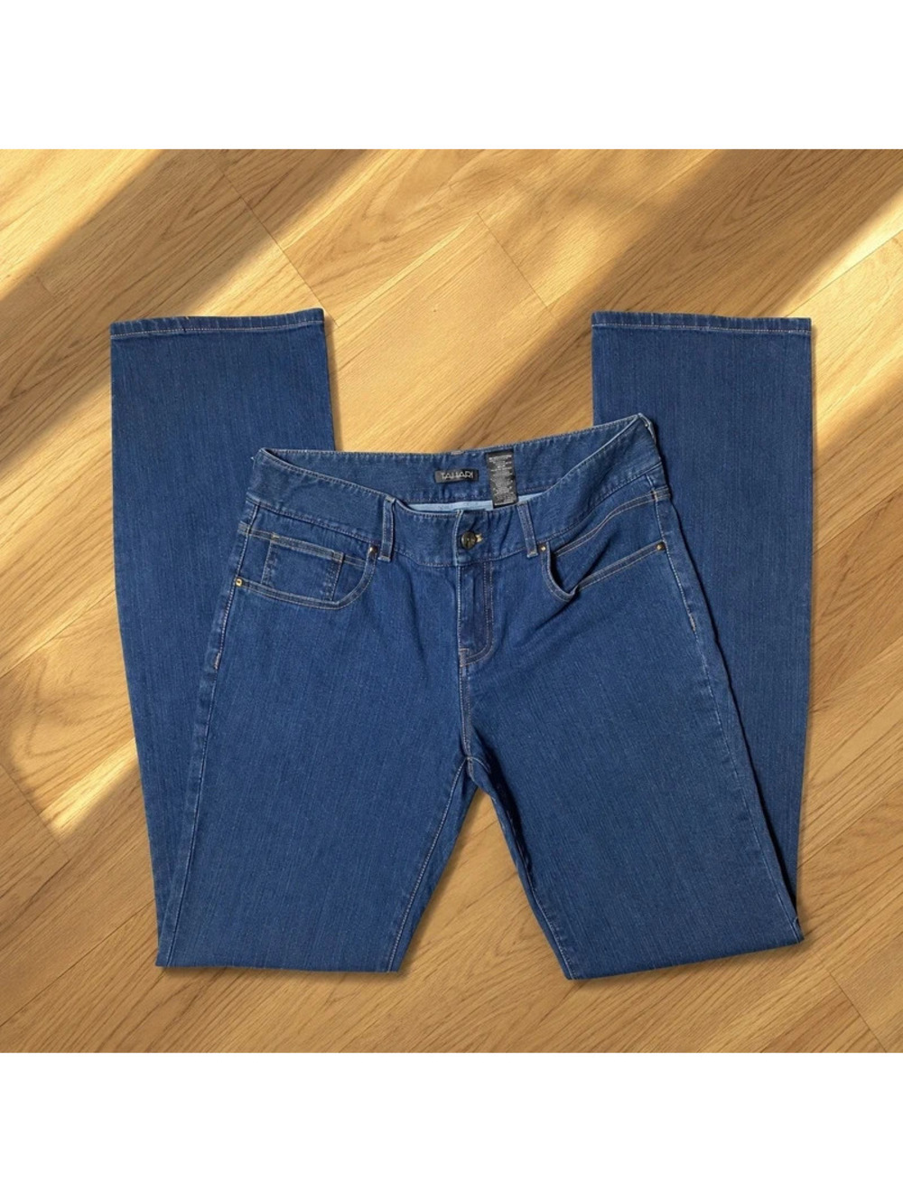 Tahari Dark Wash Bootcut Jeans Womens Size 6 Mid Rise Stretch Denim Classic